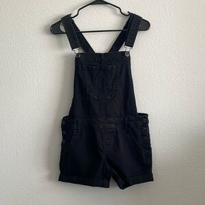 Wallflower Black Overall Shorts Size Medium